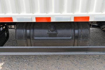 ��� J6F���� 137���� 4.16�׵�����ʽ�Ῠ(����)(CA5040XXYP40K61L2E6A84)ͼƬ