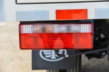 ��� J6F���� 137���� 4.16�׵�����ʽ�Ῠ(����)(CA5040XXYP40K61L2E6A84)ͼƬ