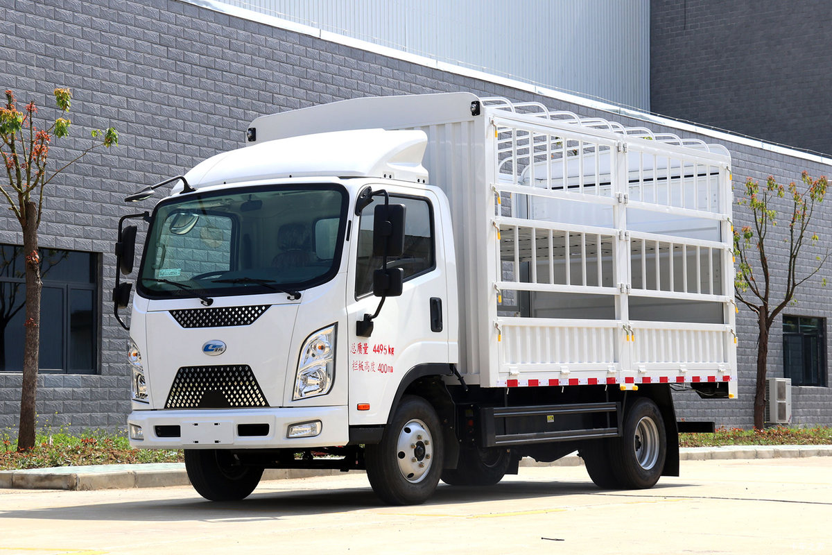 湖北新楚风 H5 4.5T 4.1米单排纯电动仓栅式轻卡