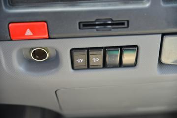 ���� ˧��Q6 ���ʰ� 160���� 4.18�׵��������Ῠ(����)ͼƬ