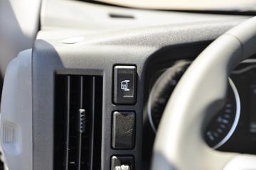 ���� ˧��Q6 ���ʰ� 160���� 4.18�׵��������Ῠ(����)ͼƬ