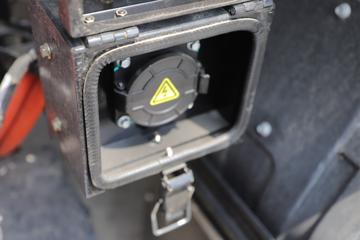 �������� ����ES5 4X2 3.8���Ű봿�綯��ж��246.67kWhͼƬ