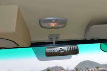 ����ʮͨ ���� 160���� 4X2 4����ж��(��ʿ��8��)ͼƬ