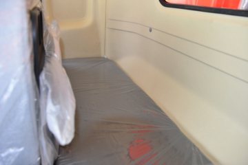 ����ʮͨ ���� 160���� 4X2 4����ж��(��ʿ��8��)ͼƬ