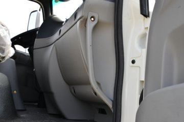 ����ʮͨ ��� 245���� 4X4 4.5����ж��(STQ2186L07Y3E6)ͼƬ