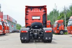 青岛解放 JH6重卡 领航版 550马力 6X4 AMT自动档牵引车(国六)(CA4259P25K15T1E6A80)