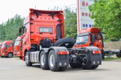 青岛解放 JH6重卡 领航版 550马力 6X4 AMT自动档牵引车(国六)(CA4259P25K15T1E6A80)