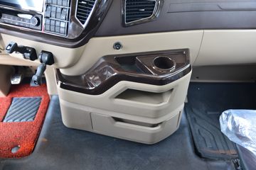 �ൺ��� JH6�ؿ� �캽�� 510���� 6X4 AMT�Զ���ǣ����(CA4259P25K15T1E6A80)ͼƬ