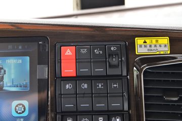 �ൺ��� JH6�ؿ� �캽�� 510���� 6X4 AMT�Զ���ǣ����(CA4259P25K15T1E6A80)ͼƬ