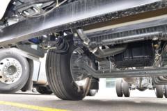 中国重汽 汕德卡SITRAK G5S重卡 豪华版 290马力 4X2 6.8米AMT自动档栏板载货车(国六)