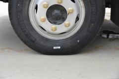 解放 虎VN 137马力 4X2 4.2米平板运输车(CA5040TPBP40K61L2E6A84)