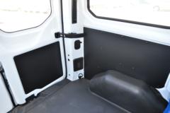 江铃汽车 新全顺 122马力 6座 2.0T柴油 6档手动 短轴低顶多用途乘用车(国六)