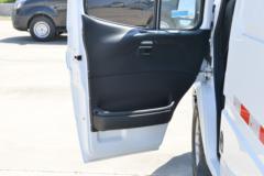 江铃汽车 特顺 122马力 3座 2.8T柴油 高顶封闭货车(国六)