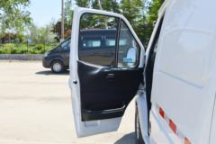 江铃汽车 特顺 122马力 3座 2.8T柴油 高顶封闭货车(国六)