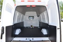 江铃汽车 特顺 122马力 3座 2.8T柴油 高顶封闭货车(国六)