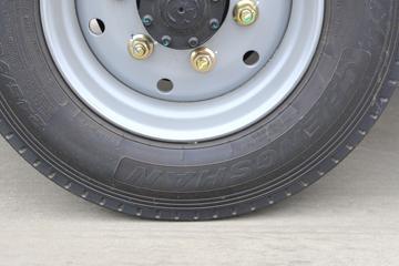 ���� ��; ������ 143���� 4X2 3.18����ж��ͼƬ