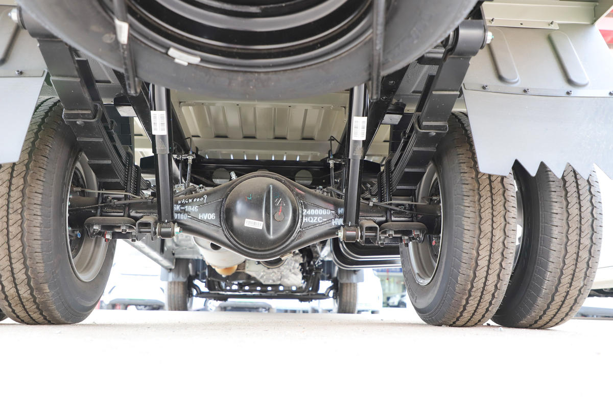 东风小康D72微卡解析 122马力国六动力+2.6米货箱 短途创富首选