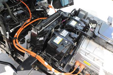 �ɵ�EW5 ����� 4.5T 4.16�׵��Ŵ��綯��ʽ�Ῠ(FD5040XXYW68BEV-1)100.27kWhͼƬ