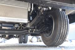 福田 时代领航ES5 170马力 4X2 4.8米排半栏板载货车(国六)(BJ1124VGPDD-05)