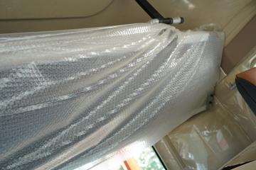 �й����� HOWO TX 270���� 4X2 �Զ����ʻ�ˮ��Ʒ���䳵(�������)(YXA5180TSC30)ͼƬ