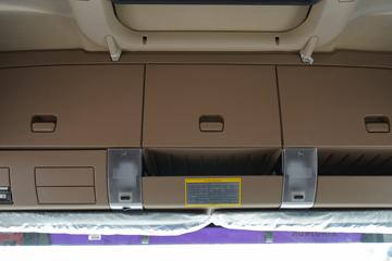 �й����� HOWO TX 270���� 4X2 �Զ����ʻ�ˮ��Ʒ���䳵(�������)(YXA5180TSC30)ͼƬ