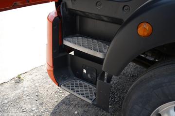 �й����� HOWO TX 270���� 4X2 �Զ����ʻ�ˮ��Ʒ���䳵(�������)(YXA5180TSC30)ͼƬ