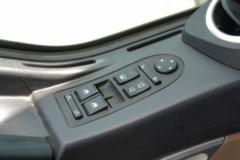 中国重汽 HOWO TX 270马力 4X2 自动档鲜活水产品运输车(润宇达牌)(YXA5180TSC30)