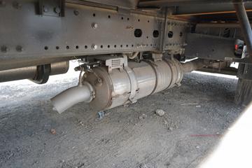 �й����� HOWO TX 270���� 4X2 �Զ����ʻ�ˮ��Ʒ���䳵(�������)(YXA5180TSC30)ͼƬ