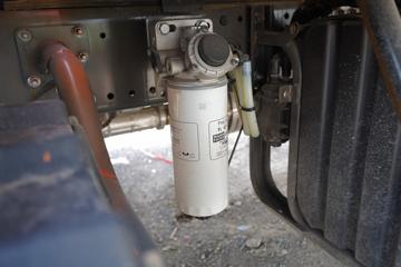 �й����� HOWO TX 270���� 4X2 �Զ����ʻ�ˮ��Ʒ���䳵(�������)(YXA5180TSC30)ͼƬ