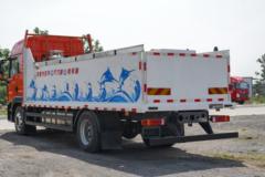 中国重汽 HOWO TX 270马力 4X2 自动档鲜活水产品运输车(润宇达牌)(YXA5180TSC30)