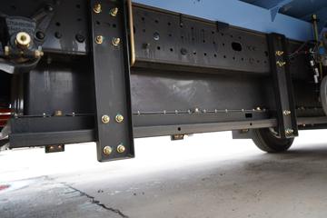 ���桤��EH Pro ��ɲ 4.18�׵��Ŵ��綯��ʽ�Ῠ ����96.2kWhͼƬ