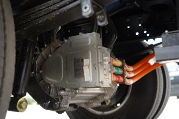 ���桤��EH Pro ��ɲ 4.18�׵��Ŵ��綯��ʽ�Ῠ ����96.2kWhͼƬ