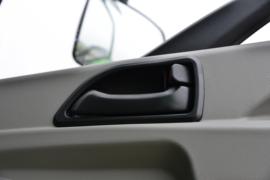 征途&nbsp;自卸车驾驶室                                               图片