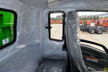 ���� ��; ������ 165���� 4X2 4����ж��(10t����)(DYQ3185D6AC)ͼƬ