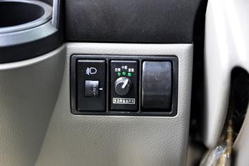 ���� ��; ������ 165���� 4X2 4����ж��(10t����)(DYQ3185D6AC)ͼƬ