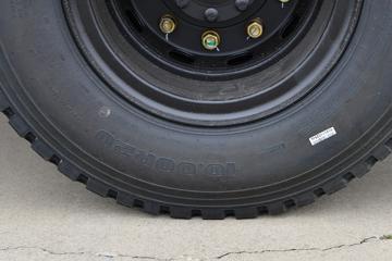 ���� ��; ������ 165���� 4X2 4����ж��(10t����)(DYQ3185D6AC)ͼƬ