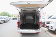 长安跨越 跨越星V7 2.9T 2座 纯电动厢式运输车41.86kWh