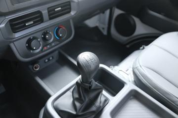 ���� ���� ������ 2.0L 136���� ���� 3.8�׵�������΢��(����)(LZW1031GHU)ͼƬ