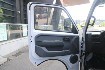 ���� ���� ������ 2.0L 136���� ���� 3.8�׵�������΢��(����)(LZW1031GHU)ͼƬ