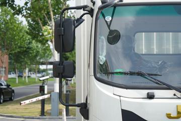 ���� �˶��N6 140���� 4.15�׵�����ʽ�Ῠ(6��)ͼƬ