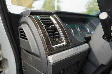 ���� �˶��N6 140���� 4.15�׵�����ʽ�Ῠ(6��)ͼƬ