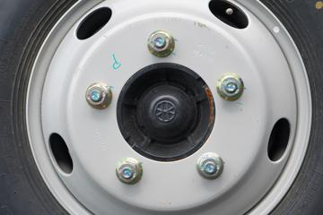 ���� �˶��N6 140���� 4.15�׵�����ʽ�Ῠ(6��)ͼƬ