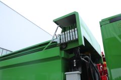 北京重卡 追梦 400马力 8X4 5.6米AMT自动档自卸车(国六)(BJ3310D6DP-04)
