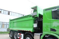 北京重卡 追梦 400马力 8X4 5.6米AMT自动档自卸车(国六)(BJ3310D6DP-04)