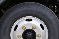 大运 翼途 轻载型 143马力 4X2 3.18米自卸车(绿色)(DYQ3041D6AB)