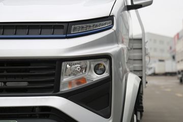 Զ�� ����F3E ���ʰ� 3.5T 3.7�׵��Ŵ��綯����΢��(JGL1037BEVM1)55.7kWhͼƬ