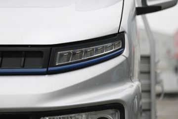 Զ�� ����F3E ���ʰ� 3.5T 3.7�׵��Ŵ��綯����΢��(JGL1037BEVM1)55.7kWhͼƬ