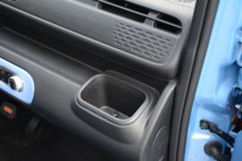 仁T10&nbsp;电动载货车内饰图片