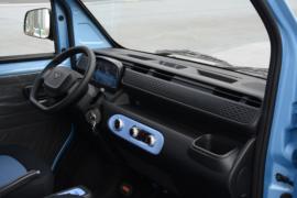 仁T10&nbsp;电动载货车内饰图片