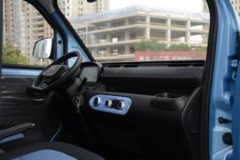 仁T10&nbsp;电动载货车内饰图片